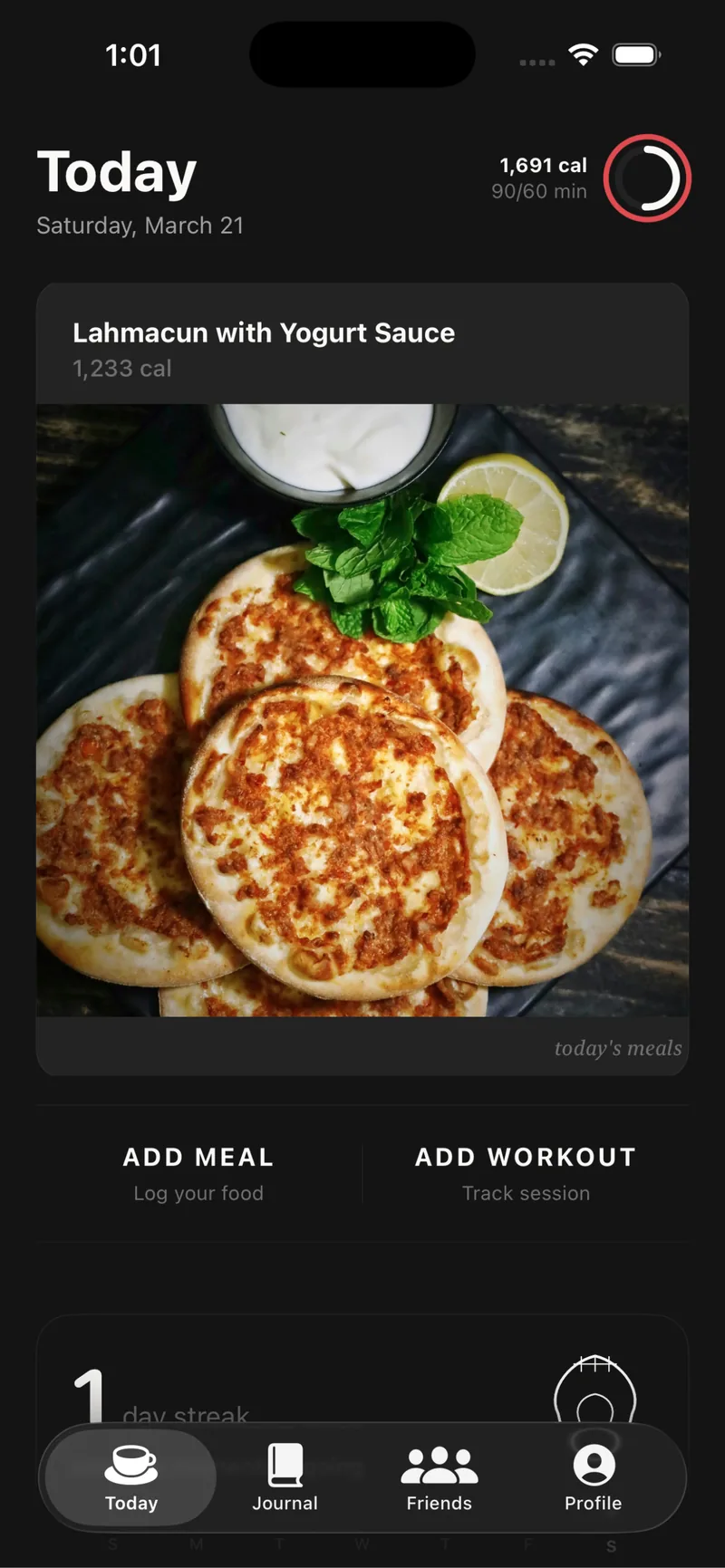 Fitness Tracker AI, my iOS app for photo-based nutrition tracking and personal coaching
